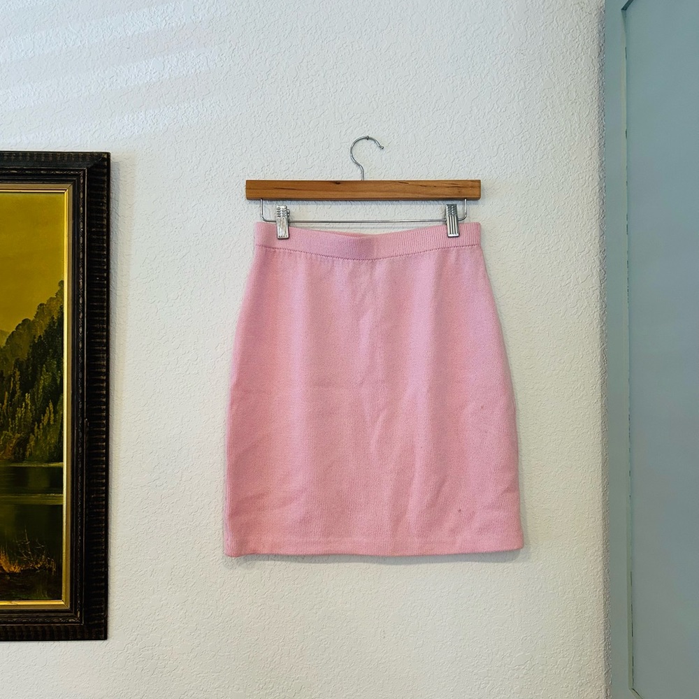St John Mini Knit Pink Skirt